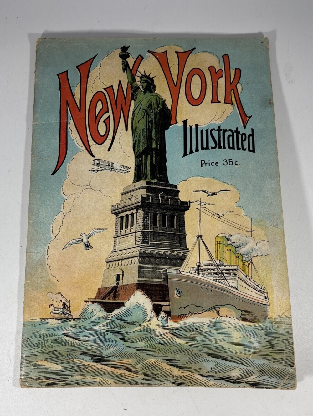 1928 New York City Picture Book- Statue Of Liberty Manhattan Post Card Co.